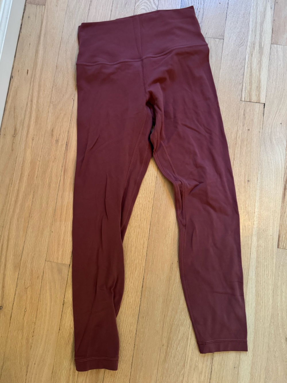 lululemon athletica Align Leggings Mauve, size 6